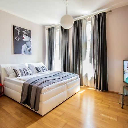 Premium & Gorgeous Apartment Prag Dış mekan fotoğraf